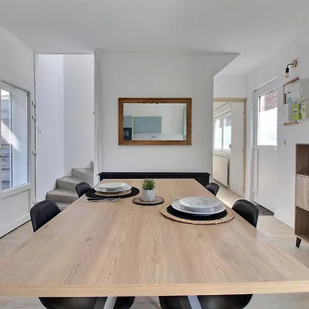 Le Cocon Cache Holiday home Valenciennes